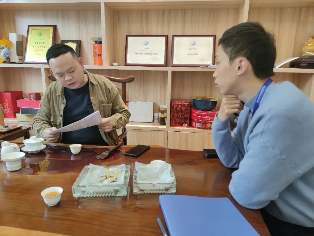 蓝鲨.jpg